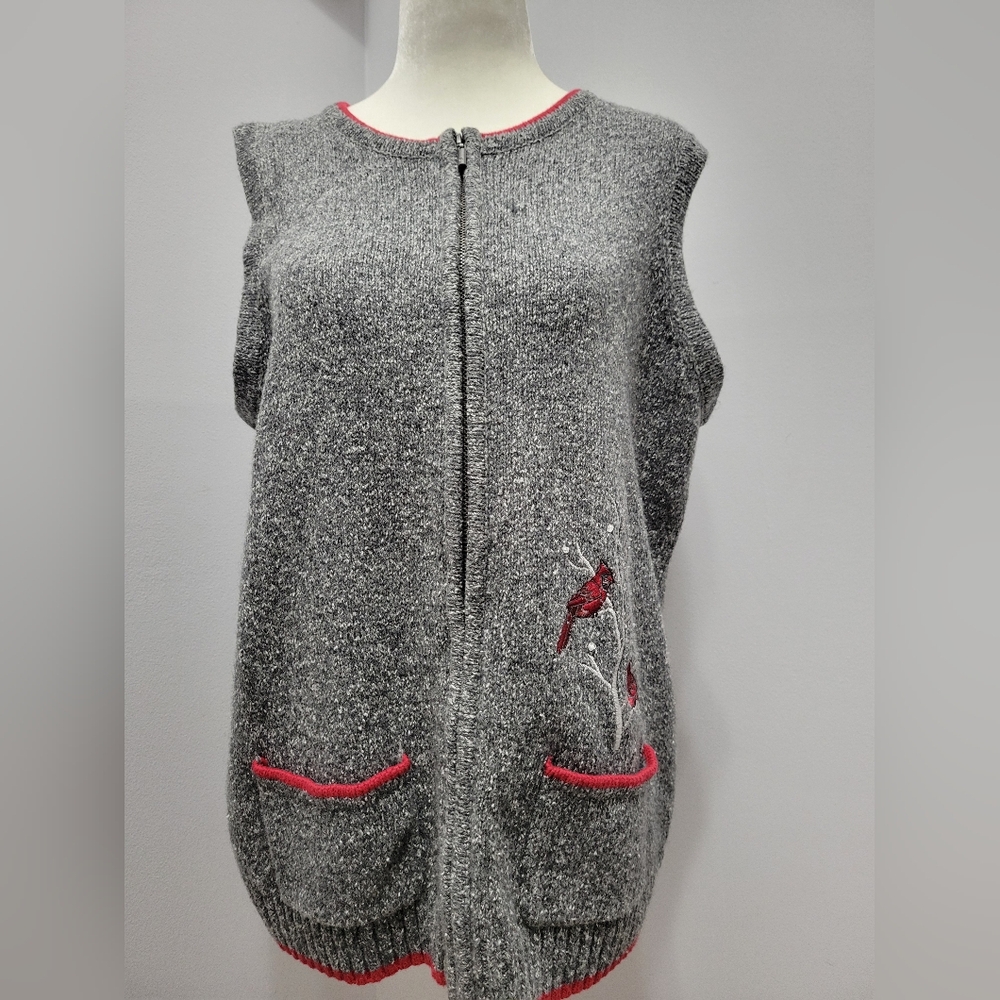 Northern Reflections, Cardinal Sweater Vest NWT Medium